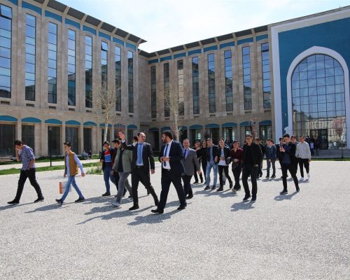 Ankara Yıldırım Beyazıt Üniversitesi Muradiye Erkek Lisesi Öğrencilerine Tanıtıldı